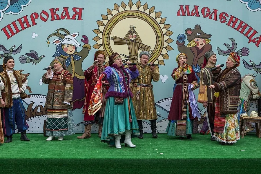 Масленица 2016: фотография из парка «Лога», 13 марта 2016
